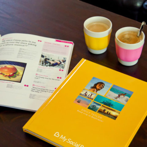 My Social Book op de koffietafel