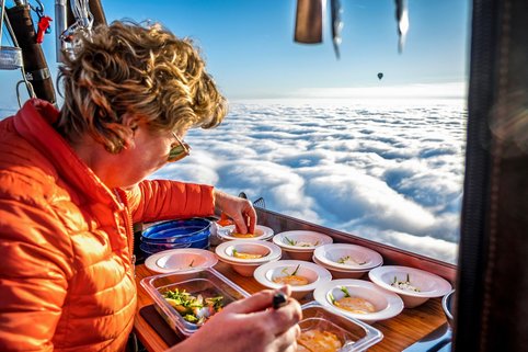 cadeau-belevenis-dineren-in-een-luchtballon