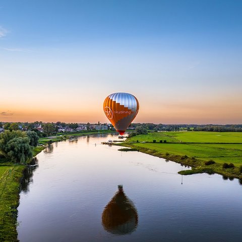 cadeaubon-dineren-in-een-luchtballon-cadeau